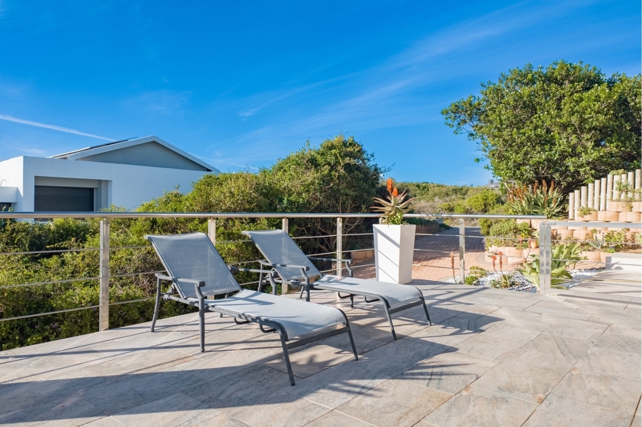 5 Bedroom Property for Sale in Pinnacle Point Golf Estate Western Cape